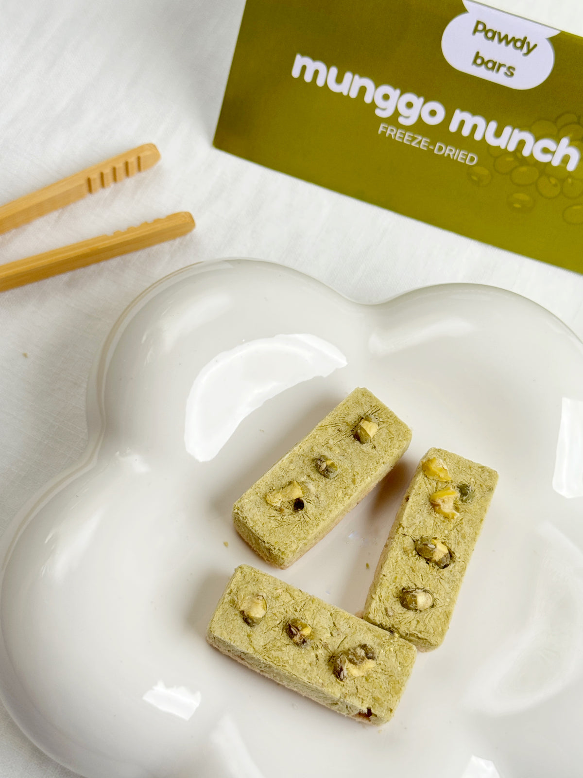 Pawdy Bars – Munggo Munch